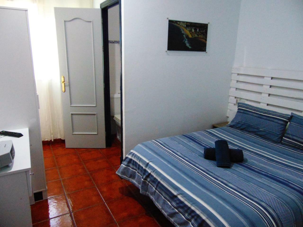 Hostal Puerto De Santa Maria El Puerto de Santa Maria Luaran gambar